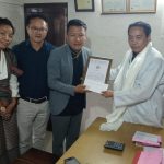 Tibetan Welfare Officer Honors Dr. Kelsang Dhonden for His Outstanding Contribution to Community Welfare
